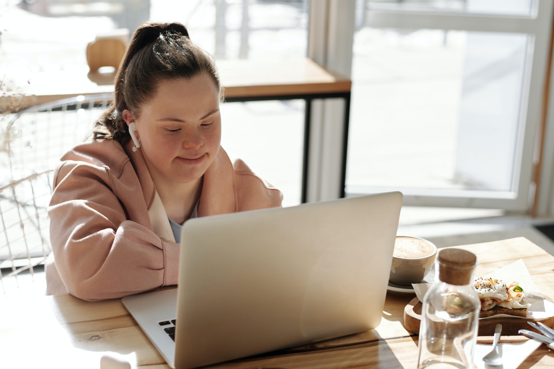 10 easy ways to move towards equality and diversity in the workplace workplace equality